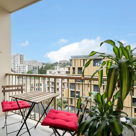 דירה Elegant Avec Balcon Proche Et Tramway ניס